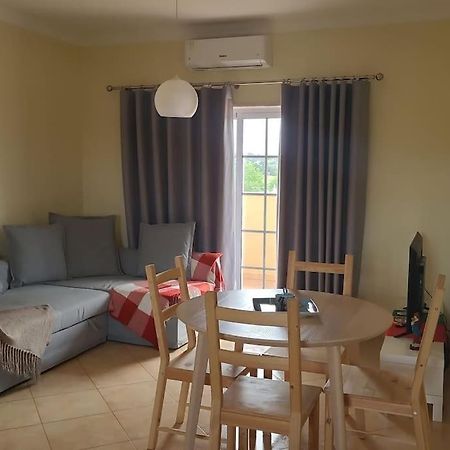 Stela ' S Guest House 楼尔 外观 照片